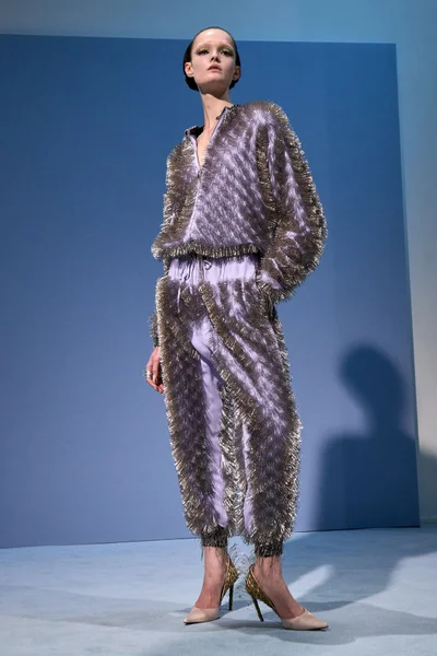 Look 26